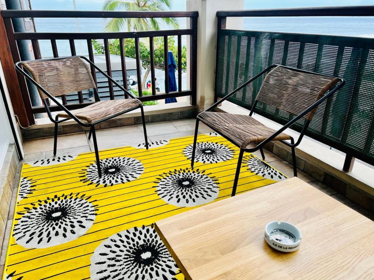 Le Petrel Noir - Appartement Sur La Plage Des Roches Noires A Saint-Gilles-Les-Bains Kültér fotó